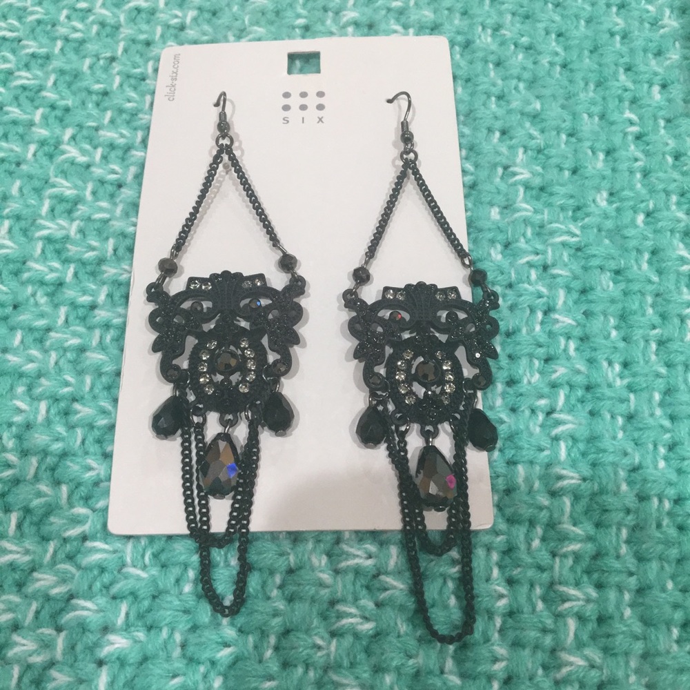 Black Tone Crystal Chandelier Drop Earrings